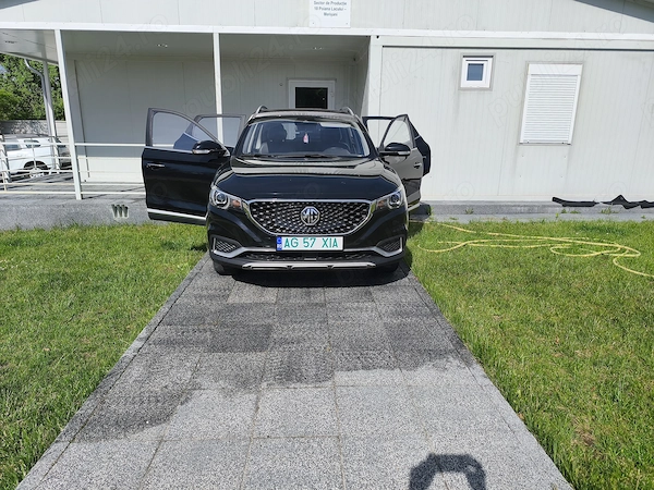 MG ZS 2020