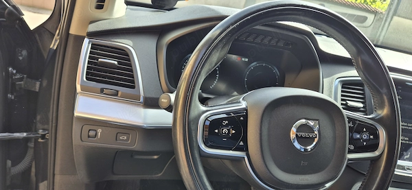 VOLVO XC90 2017 — imagine 5