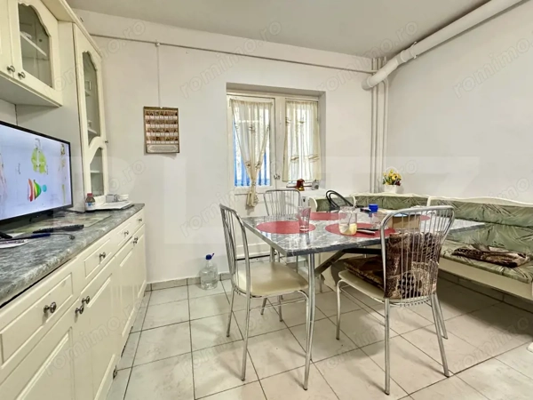 Apartament 4 camere, 82 mp, parter înalt, zona Lipovei — fotografia 1