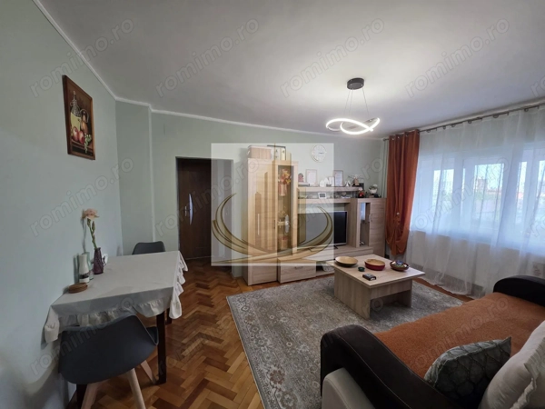 Apartament 3 camere de vânzare – Gheorghe Lazăr — fotografia 1