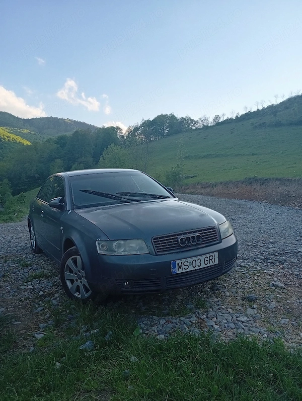 AUDI A4 2004 — imagine 2