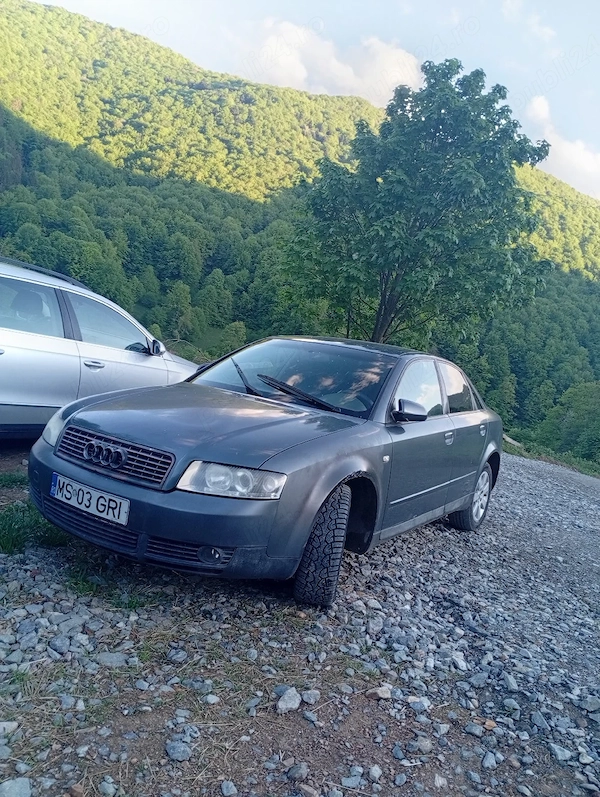 AUDI A4 2004 — imagine 4