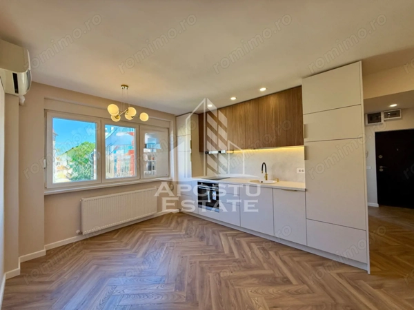 Apartament 3 camere de vanzare zona Ultracentrala - Timisoara — fotografia 1