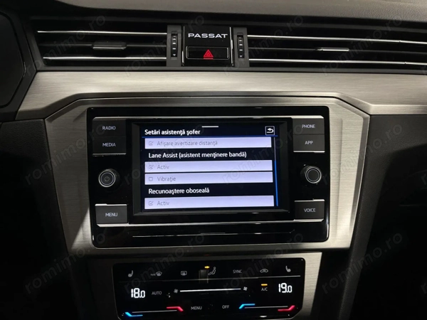 VOLKSWAGEN Passat 2022 — imagine 17