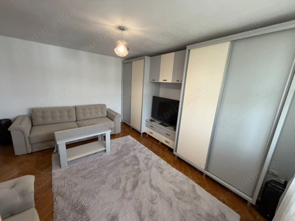 Apartament 2 camere, decomandat - zona Cetate — fotografia 3
