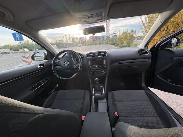 VOLKSWAGEN Golf 2010 — imagine 4
