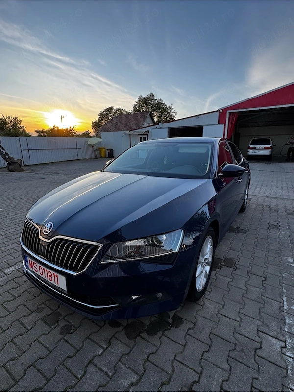 SKODA Superb 2017 — imagine 5