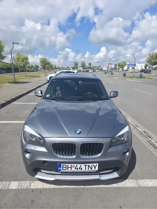 BMW X Series (Generic) 2011 — imagine 4