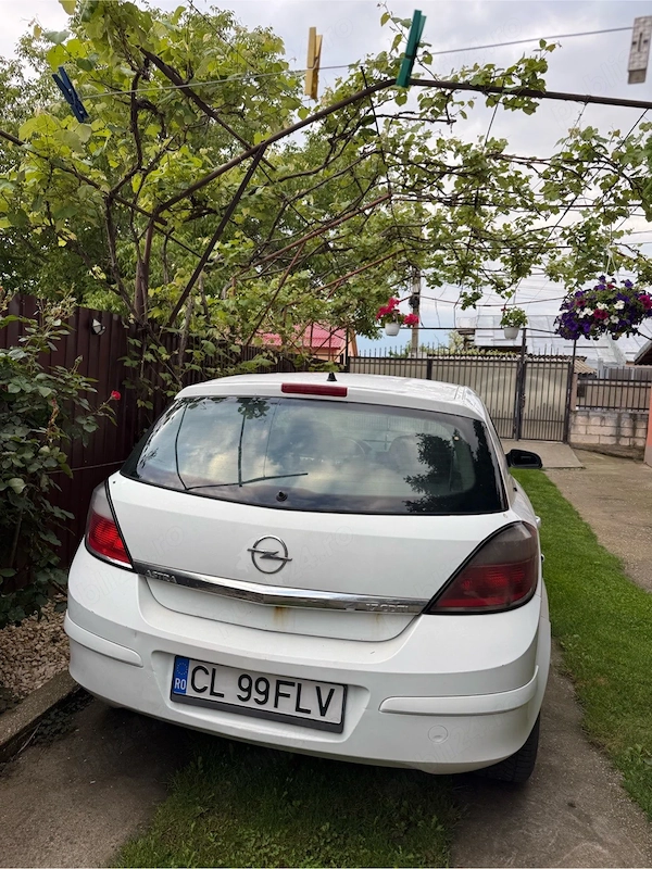 OPEL Astra 2005 — imagine 4