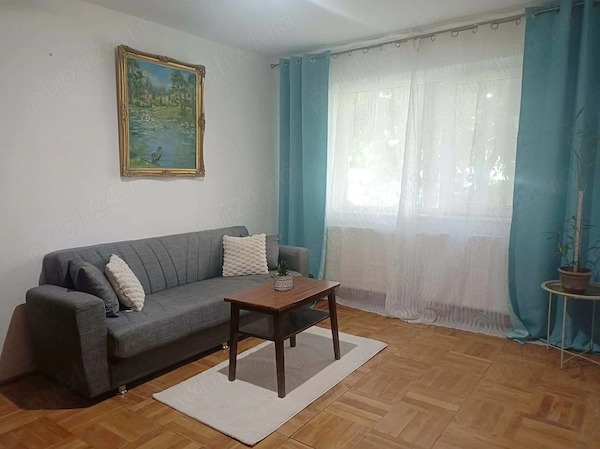 Vand apartament 2 camere, zona Boul Rosu cu centrala termica — fotografia 1