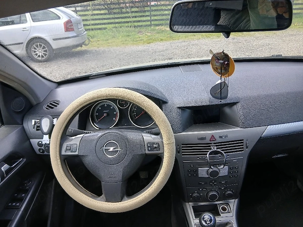 OPEL Astra 2006