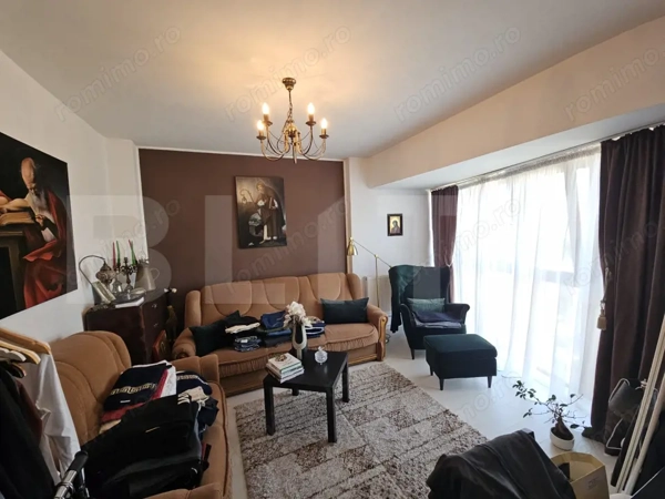 Apartament 3 camere, 59 mp, mobilat și utilat, pod, parcare, boxa, zona Bucium — fotografia 3