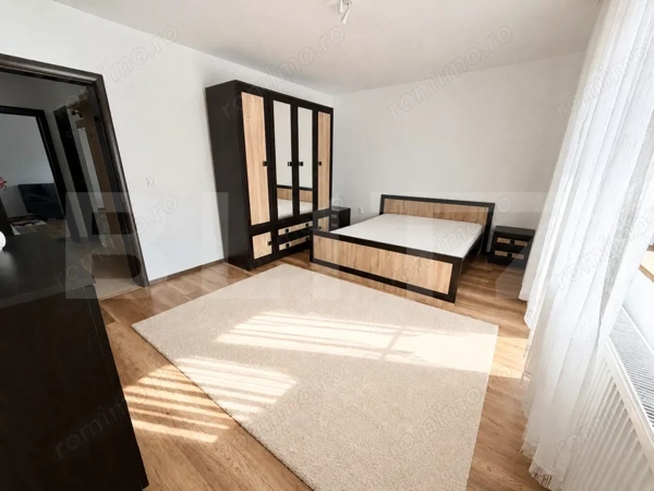 Apartament 3 camere, 60 mp, mobilat si utilat, boxa, loc de parcare, zona Cetate — fotografia 3