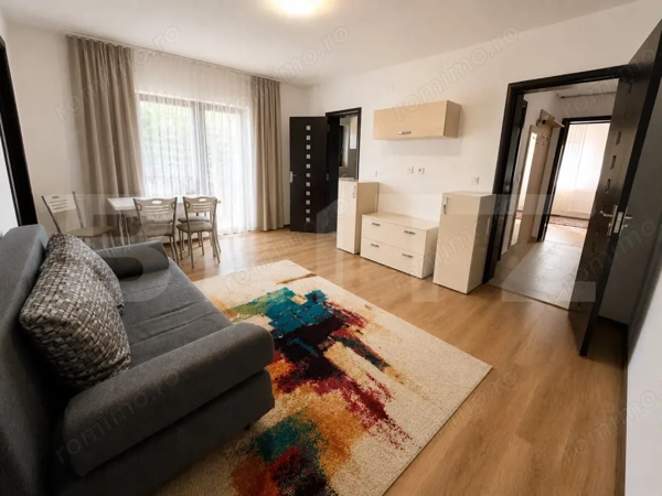 Apartament 3 camere, 60 mp, mobilat si utilat, boxa, loc de parcare, zona Cetate — fotografia 1