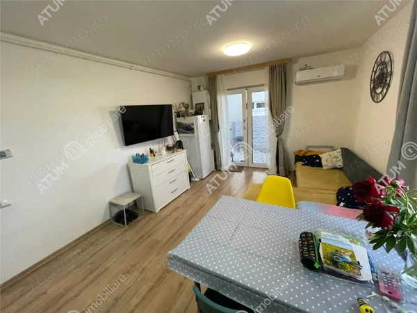 Apartament 3 camere loc de parcare curte privata Arhitectiilor Sibiu — fotografia 3