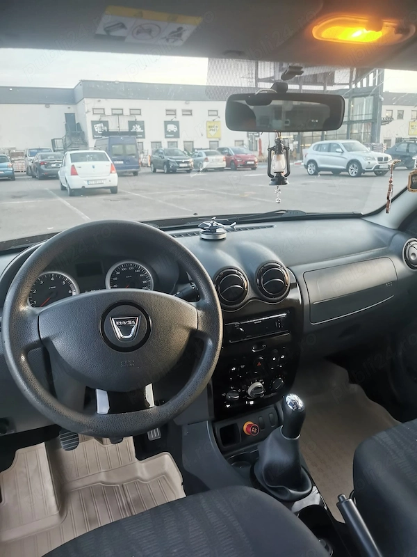 DACIA Duster 2011 — imagine 3