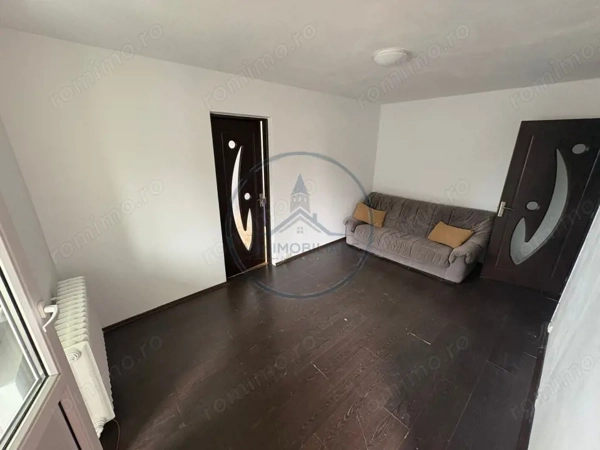 **Apartament 2 camere de vânzare – zona Piața Decebal, Bistrița** — fotografia 2