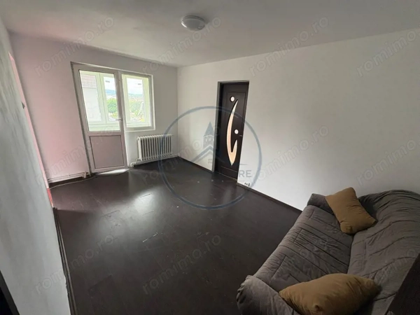 **Apartament 2 camere de vânzare – zona Piața Decebal, Bistrița** — fotografia 1