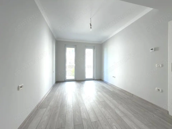 Apartament 2 camere, decomandat, 60mp - Zona Girocului — fotografia 3