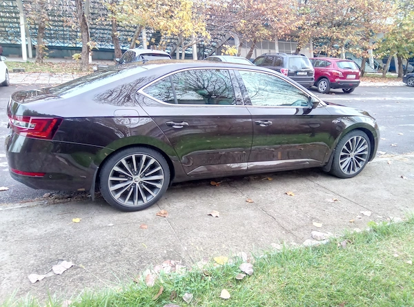 SKODA Superb 2016 — imagine 3
