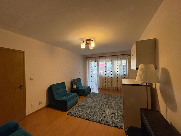 Apartament 3 camere spatios si mobilat cu parcare inclusa — fotografia 3