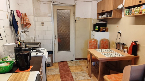 Apartament 4 camere, 2 bai, 2 balcoane, 77.93mp, acte la zi — fotografia 2