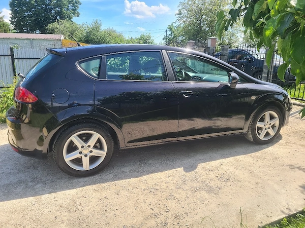SEAT Leon 2010 — imagine 4