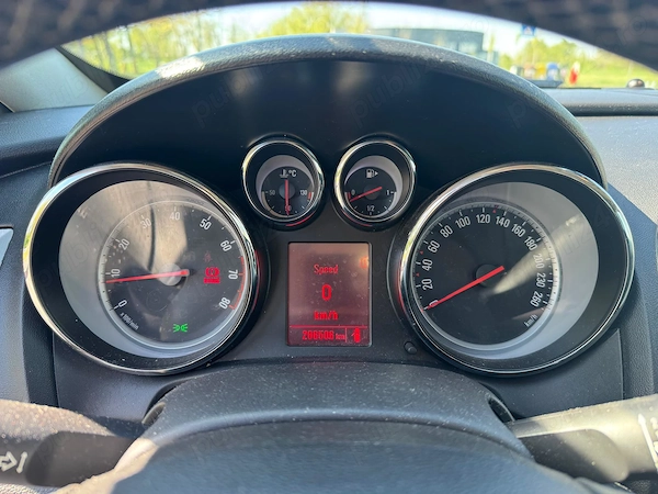 OPEL Astra 2012 — imagine 6