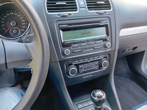 VOLKSWAGEN Golf 2010 — imagine 8