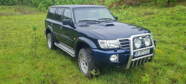 Nissan patrol y61 2004 3.0 5 usi, 7 locuri