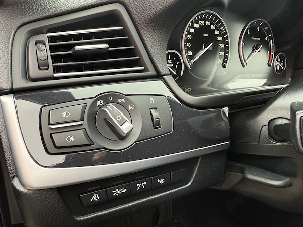 BMW 5 Series 2011 — imagine 9