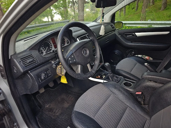 MERCEDES-BENZ B-Class 2005 — imagine 4