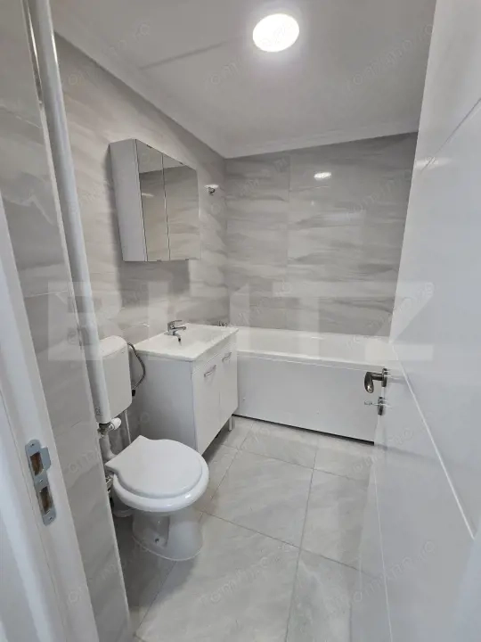 Apartament 3 camere, 77 mp, parter, locuit/birouri, zona Sud-Est — fotografia 1