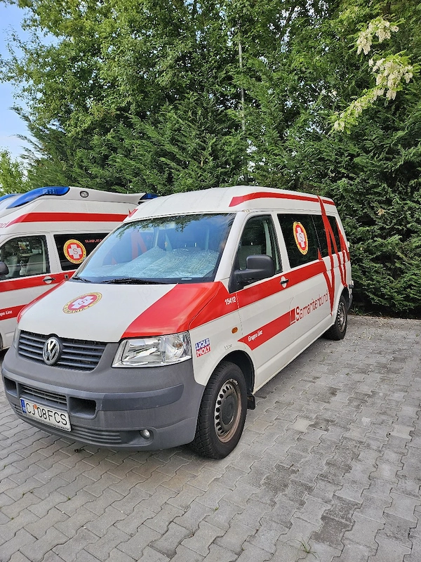VOLKSWAGEN Caravelle 2011 — imagine 4
