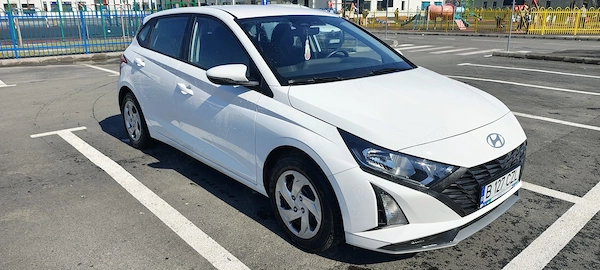 HYUNDAI i20 2024 — imagine 2