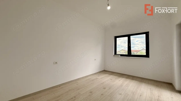 Comision 0% Apartament de vanzare, 3 camere - Zona excelenta - Mosnita — fotografia 3