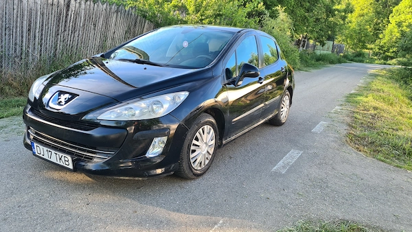 PEUGEOT 308 2011 — imagine 4