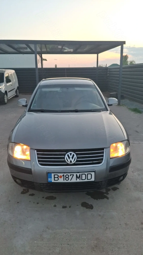 VOLKSWAGEN Passat 2004 — imagine 2