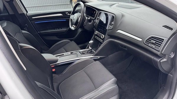 RENAULT Megane 2023 — imagine 5