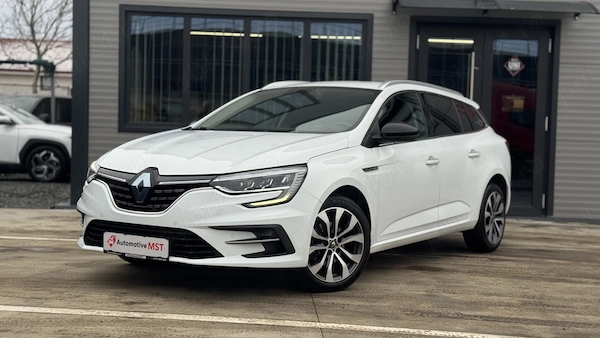 RENAULT Megane 2023 — imagine 2