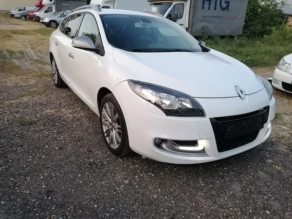 RENAULT Megane 2012 — imagine 2