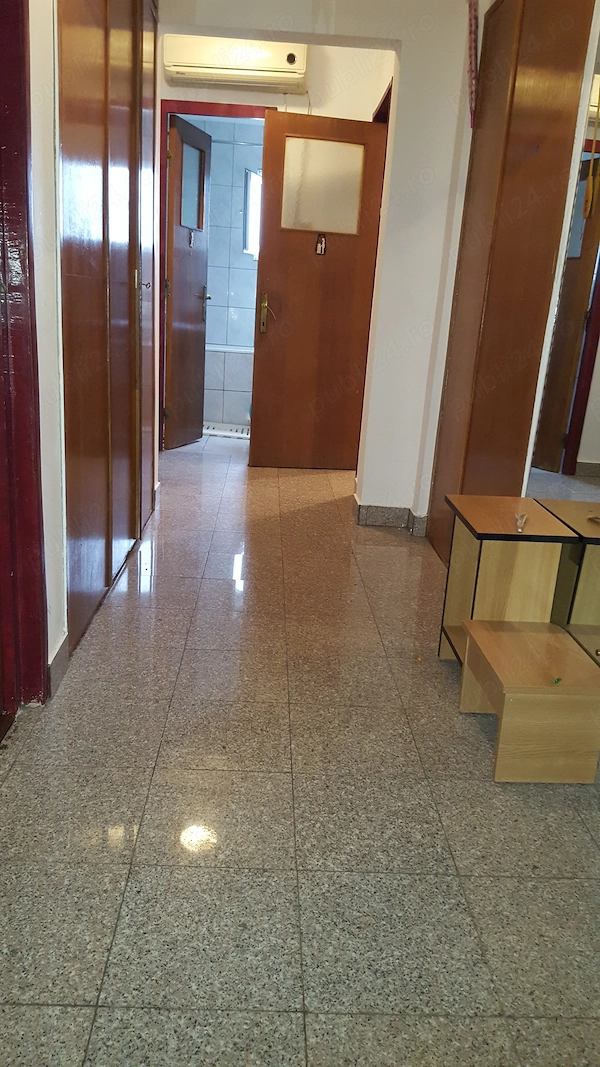 Giurgiului -Apartament 3 camere de vanzare — fotografia 1
