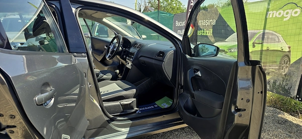 VOLKSWAGEN Polo 2010 — imagine 8
