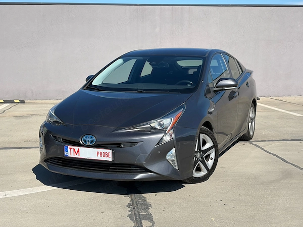 Toyota Prius 4 Hibryd nerulat RO, Rate fixe, Garantie