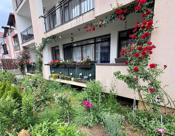 Apartament 3 camere 83m2 utili, încălzire în pardoseală — fotografia 2