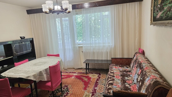 Vand apartament cu 3 camere decomandat in Deva, zona George Enescu etaj 1, suprafata utila 72 mp — fotografia 1