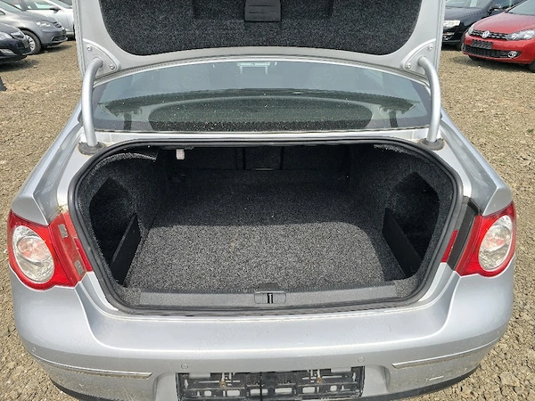 VOLKSWAGEN Passat 2010 — imagine 14