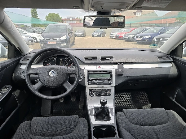 VOLKSWAGEN Passat 2010 — imagine 8