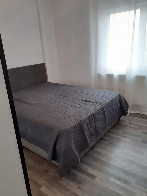 apartament 2 camere dec mobilat, utilat — fotografia 1