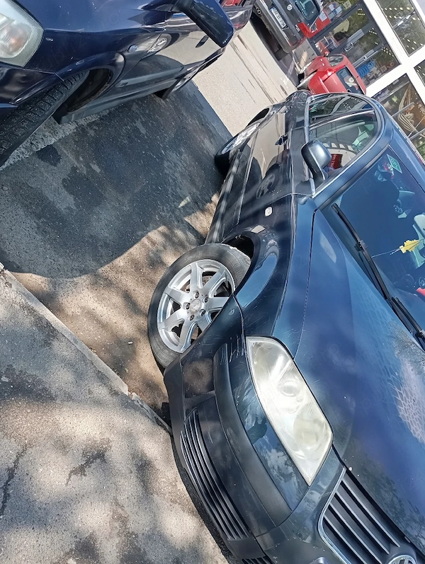 VOLKSWAGEN Passat 2003 — imagine 4